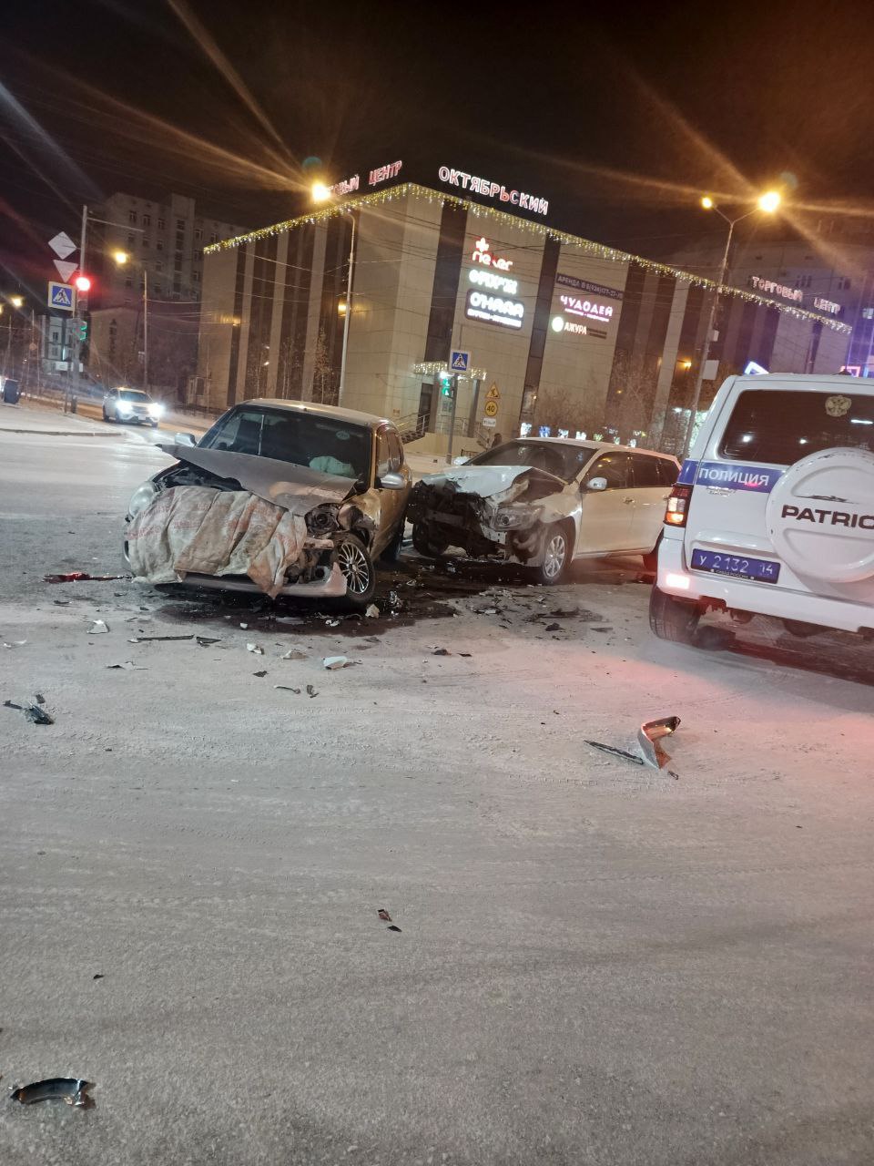 ДТП на Ойунского. @sakhaday #отподписчика ДТП на Ойунского. @sakhaday #отподписчика