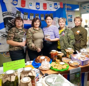 В Хандыге прошла Патриотическая благотворительная ярмарка