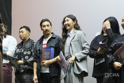 13 ноября на большие экраны выходит якутский триллер-хоррор Апполинарии Дегтяревой «Присутствие»