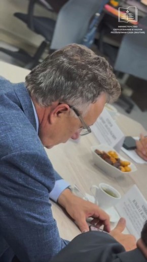 В Якутию с двухдневным рабочим визитом сегодня прибыла делегация из Республики Татарстан