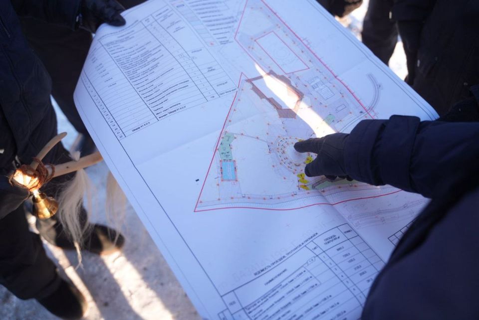  :          ,     ,          , ...