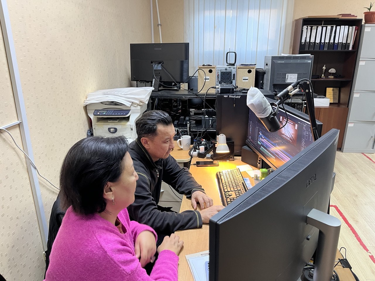 В Якутии открыли аудиовизуальный фонд первого президента Михаила Николаева В Якутии открыли аудиовизуальный фонд первого президента Михаила Николаева