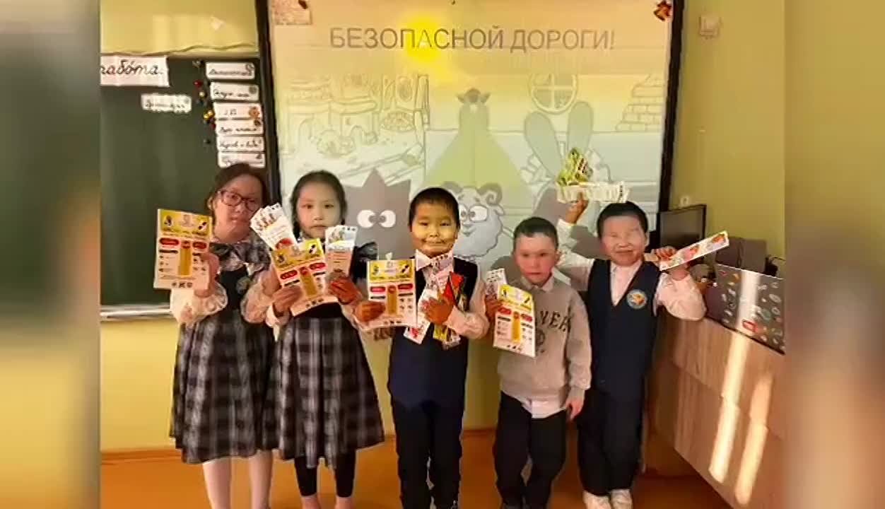 В Маганинской средней общеобразовательной школе имени С.И.Тимофеева-Кустуктаанап Горного района прошли уроки по формированию у детей культуры безопасного поведения на дороге, усвоению правил дорожного движения и...