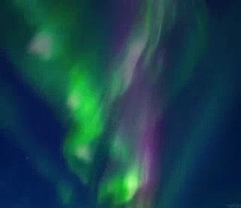 Есть вероятность, что магнитная буря приблизит северное сияние к Приморью