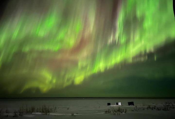 В Якутии жители наблюдают невероятное северное сияние