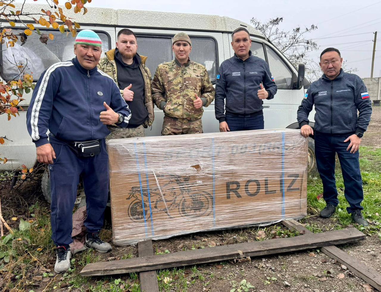 Народный депутат республики, руководитель фракции партии «Единая Россия» в Ил ТумэнеАлексей Колодезников в эти дни работает в Донецкой Народной Республике Народный депутат республики, руководитель фракции партии «Единая Россия» в Ил ТумэнеАлексей Колодезников в эти дни работает в Донецкой Народной Республике