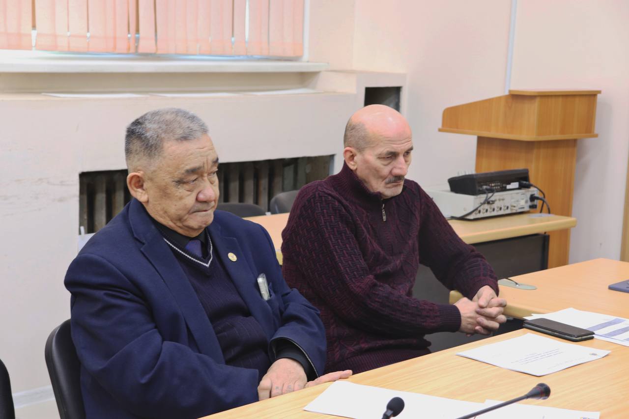 Общественный совет обсудил прохождение отопительного сезона и повышение взносов на капремонт в Якутии Общественный совет обсудил прохождение отопительного сезона и повышение взносов на капремонт в Якутии