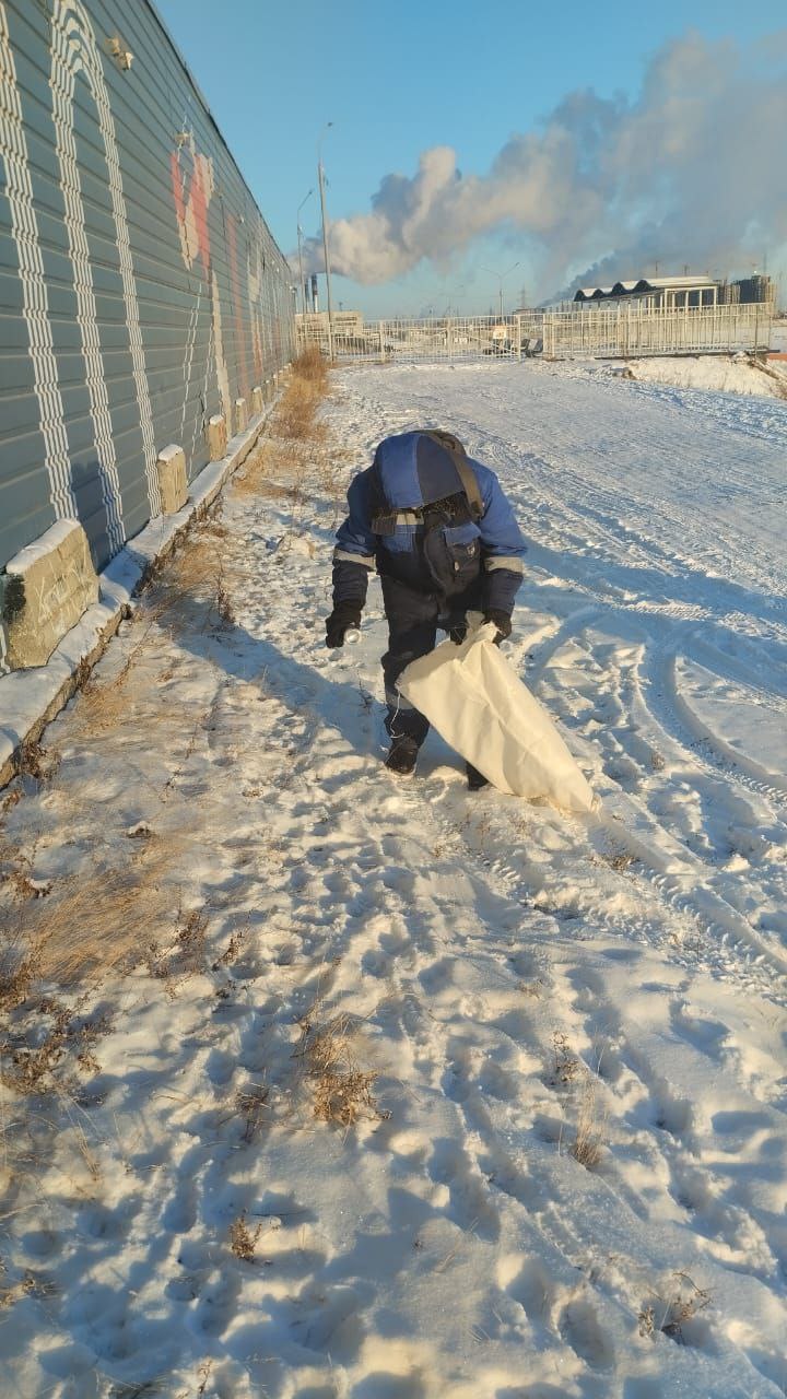 Работа муниципальных дворников играет важную роль в поддержании чистоты и порядка на общественных территориях Губинского округа Работа муниципальных дворников играет важную роль в поддержании чистоты и порядка на общественных территориях Губинского округа