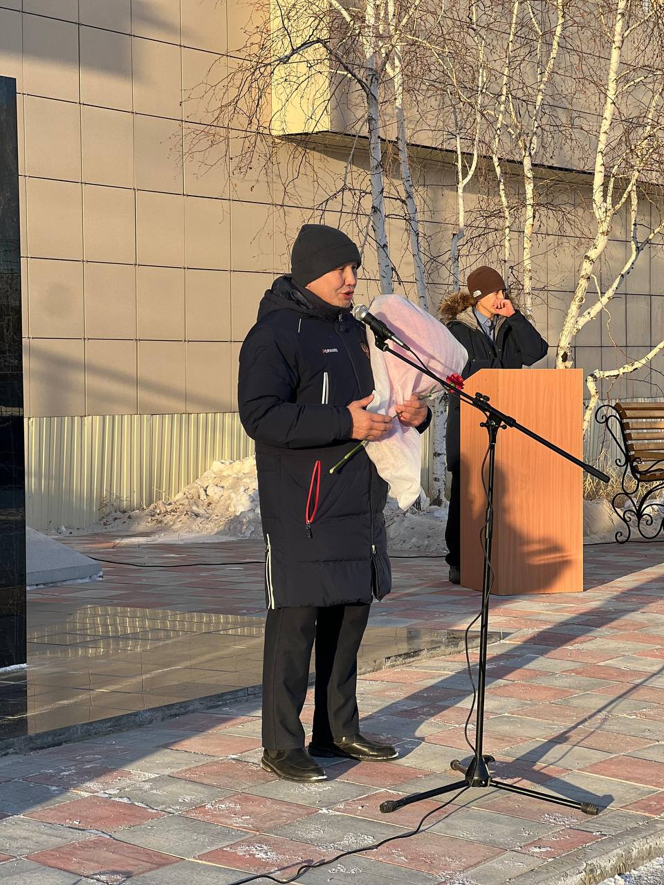 В Якутске почтили память великого тренера Дмитрия Коркина В Якутске почтили память великого тренера Дмитрия Коркина