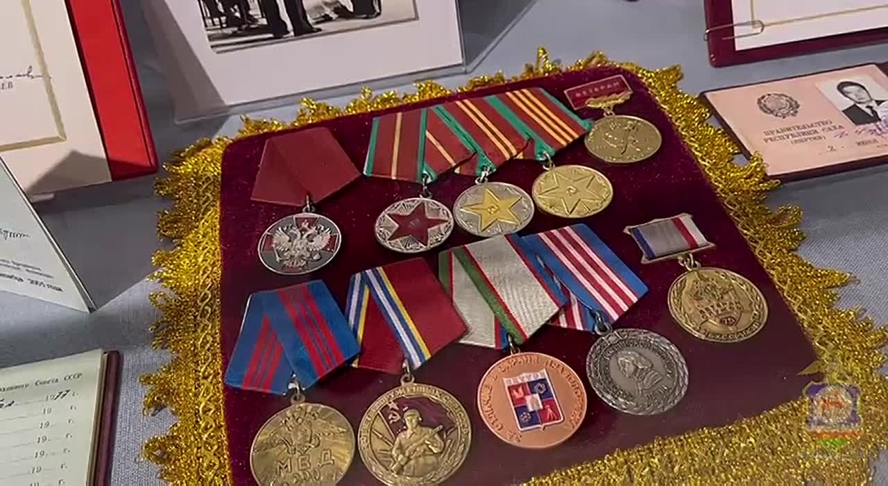 Моменты открытия выставки