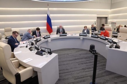 Дмитрий Чернышенко: Губернаторы должны взять на особый контроль стройку и капремонт объектов образования