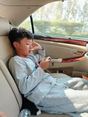 Китай продолжает активно внедрять искусственный интеллект в повседневную жизнь, и теперь он становится неотъемлемой частью системы образования