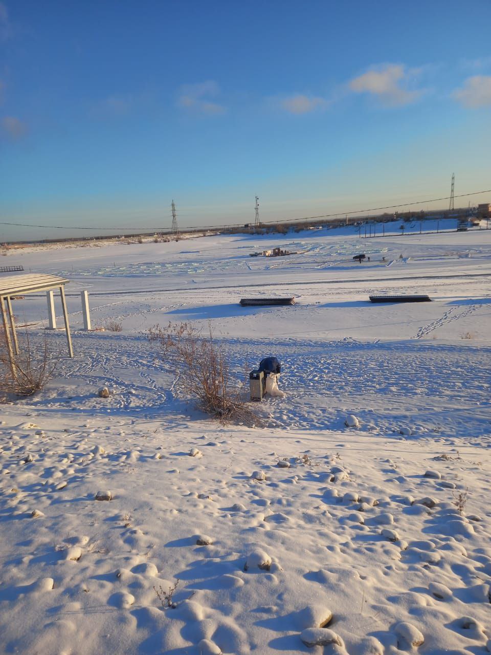 С добрым утром! В Губинском округе наши дворники убирают мусор на улицах, чтобы день начинался с чистоты и свежести С добрым утром! В Губинском округе наши дворники убирают мусор на улицах, чтобы день начинался с чистоты и свежести