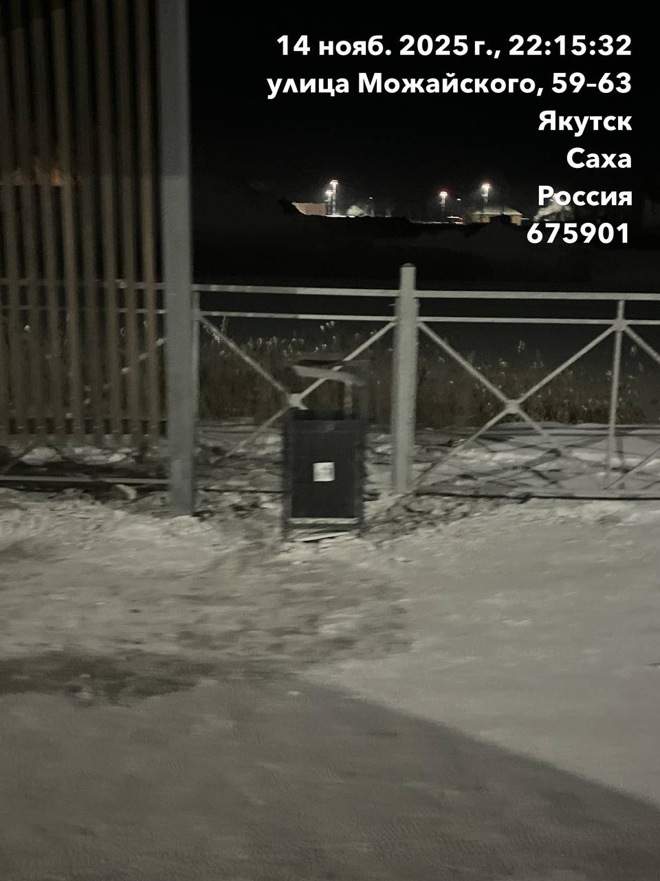 Муниципальными дворниками Управы Гагаринского округа проведена ежедневная работа по подбору мусора на общественных санитарных точках, территории округа, общественных пространствах Муниципальными дворниками Управы Гагаринского округа проведена ежедневная работа по подбору мусора на общественных санитарных точках, территории округа, общественных пространствах