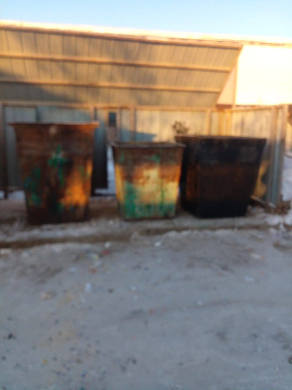 Муниципальными дворниками Управы Гагаринского округа проведена ежедневная работа по подбору мусора на общественных санитарных точках, территории округа, общественных пространствах Муниципальными дворниками Управы Гагаринского округа проведена ежедневная работа по подбору мусора на общественных санитарных точках, территории округа, общественных пространствах