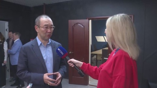 Глава Якутии в интервью нашей программе "Вместе с Айсеном Николаевым" сообщил, что им подписано распоряжение о создании организационного комитета по подготовке и проведению юбилейных мероприятий, посвящённых 100-летию со дня...