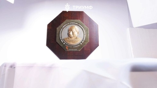 В Якутске проходит XVI Международный турнир по вольной борьбе памяти Дмитрия Коркина