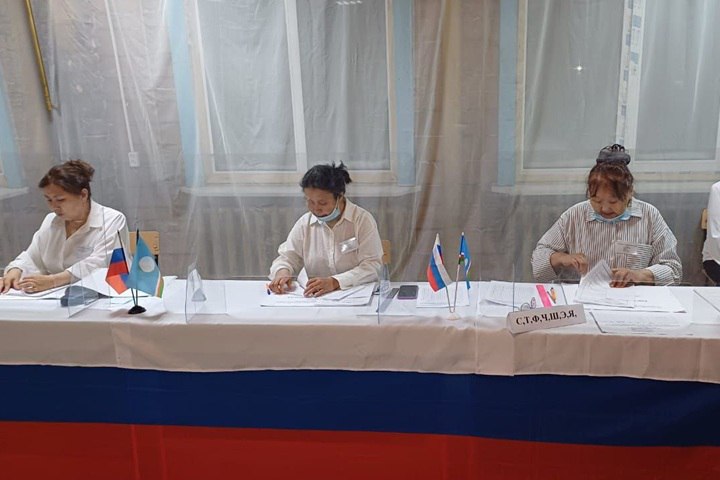 Три кандидата на один пост