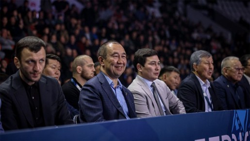 XVI Международный турнир по вольной борьбе памяти Дмитрия Коркина посетил Глава Якутии