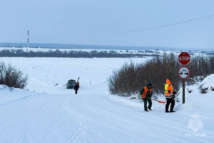 Еще две ледовые переправы открыты в Якутии