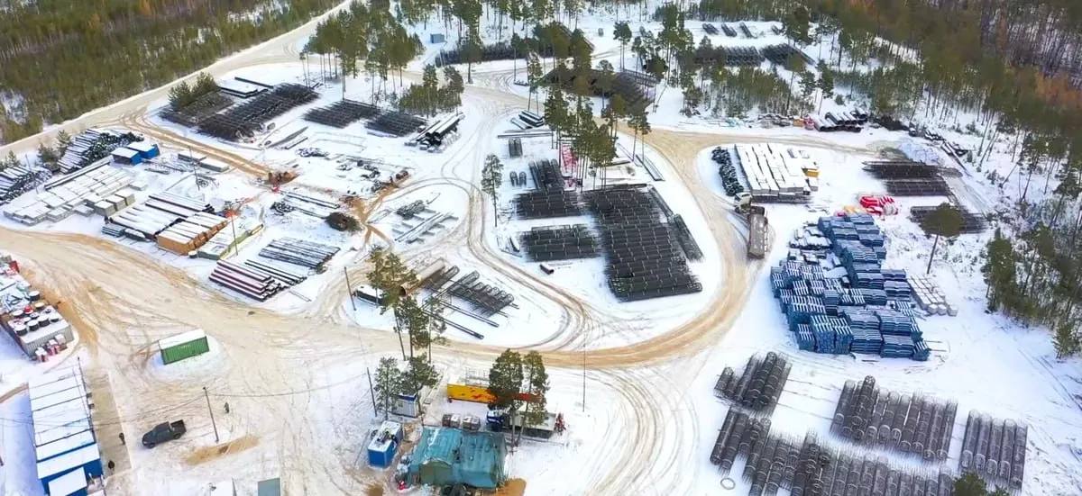 Строительство Ленского моста продолжается несмотря на сильные морозы