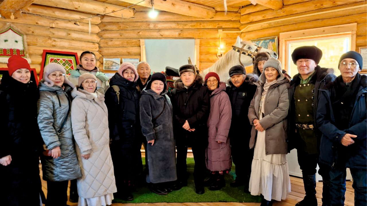 #Санааситимэ. . БРТ ААТЫН ААН ДОЙДУ ТАЫМЫГАР Хаалас улууун 2 Малдьаар бочуоттаах олохтооо, Анал байыаннай дьайыы кыттыылааа, «Саха Боотур» диэн уол оолору эт-хаан ттнэн эрчийэр, дойдуга бэриниилээх буоларга иитэр ууйаан... #Санааситимэ. . БРТ ААТЫН ААН ДОЙДУ ТАЫМЫГАР Хаалас улууун 2 Малдьаар бочуоттаах олохтооо, Анал байыаннай дьайыы кыттыылааа, «Саха Боотур» диэн уол оолору эт-хаан ттнэн эрчийэр, дойдуга бэриниилээх буоларга иитэр ууйаан...