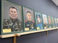 В рамках Года защитника Отечества в РФ и Года защитника Родины в РС(Я) в библиотеке «Маяк» открылась выставка портретов «Герои Якутии: лица подвига»