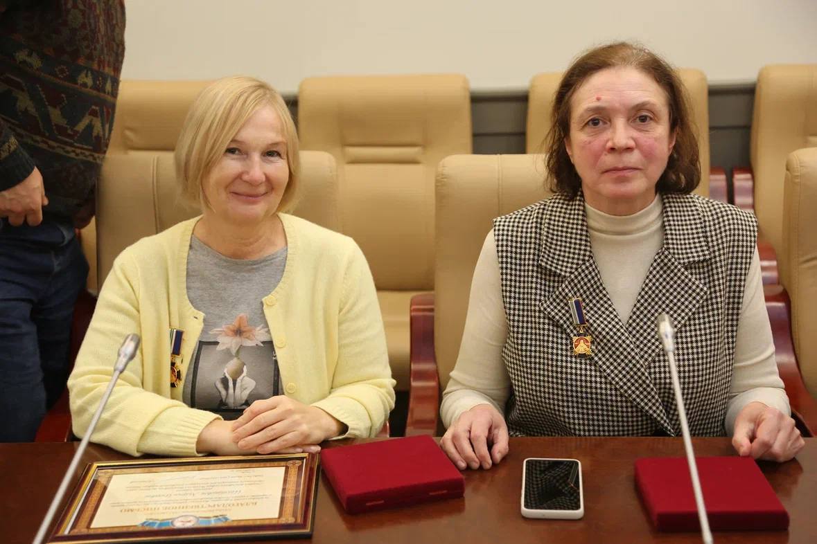 Айсен Николаев: В Москве состоялась презентация Толкового богословского словаря библейских терминов на якутском языке Айсен Николаев: В Москве состоялась презентация Толкового богословского словаря библейских терминов на якутском языке