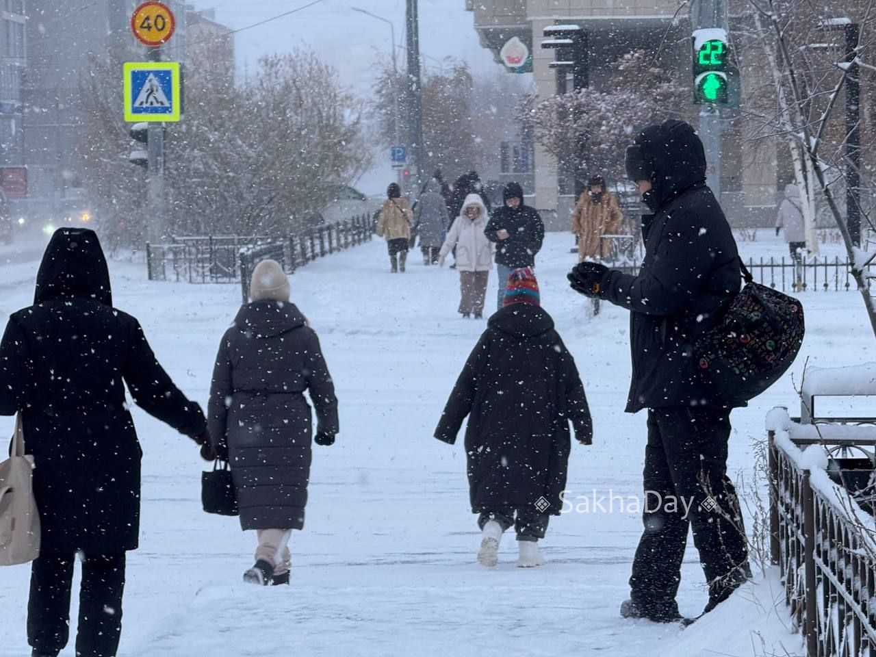 Снегопад в Якутске. @sakhaday Снегопад в Якутске. @sakhaday