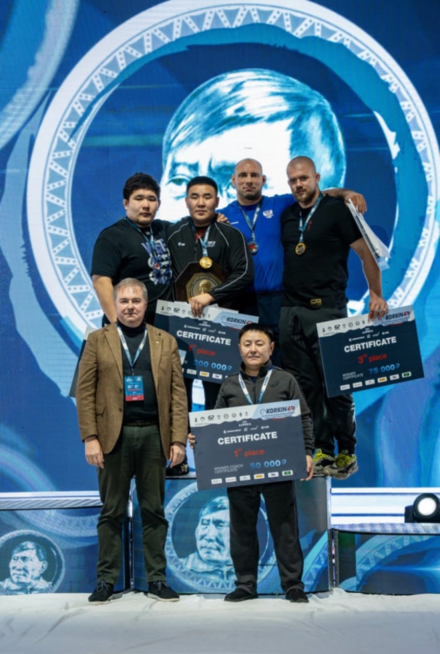 «Нордголд» вручил сертификаты борцам-олекминчанам на турнире Коркина «Нордголд» вручил сертификаты борцам-олекминчанам на турнире Коркина