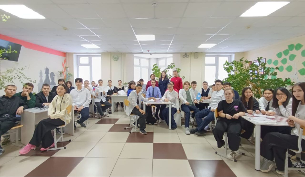 Усть-Майская ТИК - школьникам о выборах Усть-Майская ТИК - школьникам о выборах