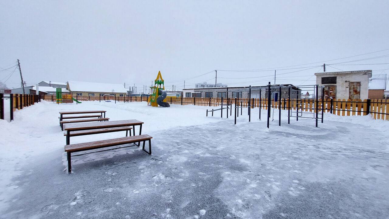 Майаа 56 кыбартыыралаах таас дьиэ тиэргэнигэр оо оонньуур, этин-хаанын сайыннарар былааакка арылынна Майаа 56 кыбартыыралаах таас дьиэ тиэргэнигэр оо оонньуур, этин-хаанын сайыннарар былааакка арылынна