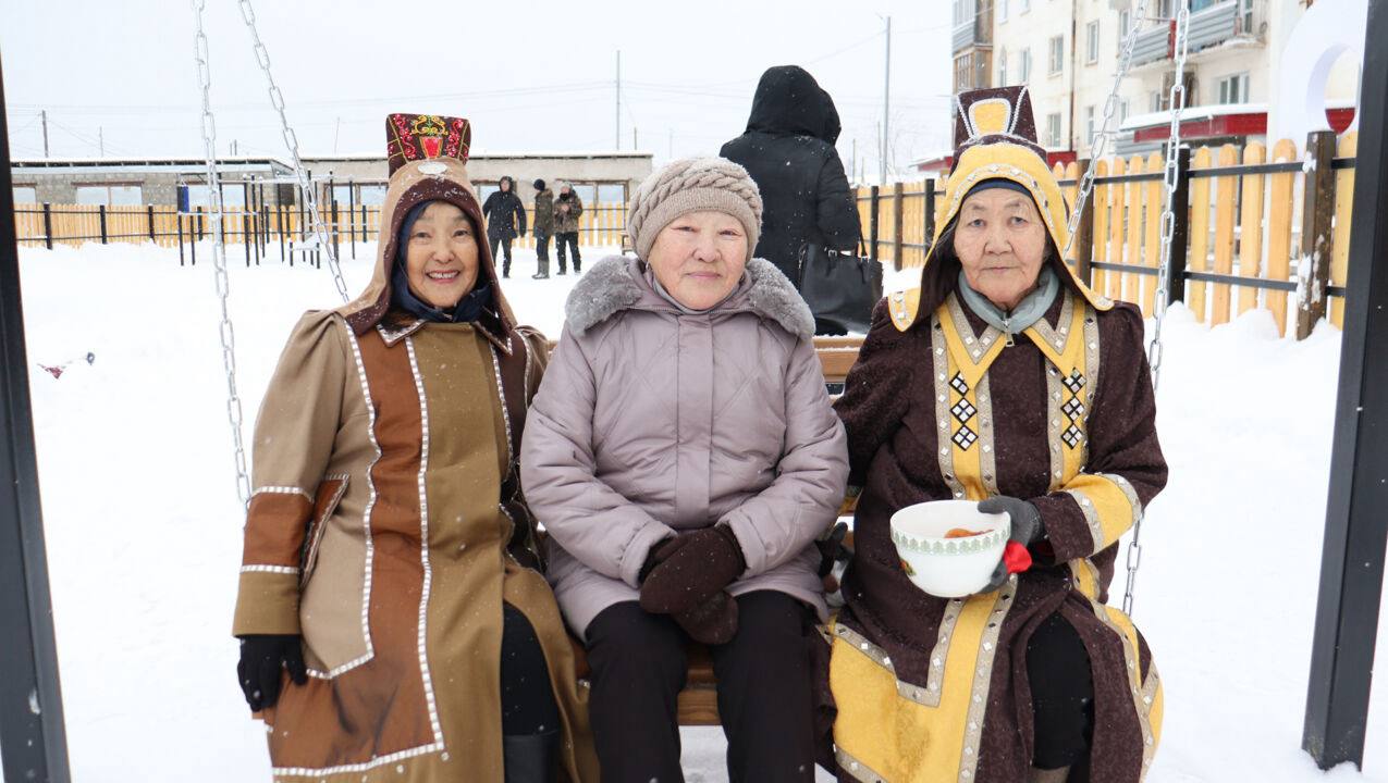 Майаа 56 кыбартыыралаах таас дьиэ тиэргэнигэр оо оонньуур, этин-хаанын сайыннарар былааакка арылынна Майаа 56 кыбартыыралаах таас дьиэ тиэргэнигэр оо оонньуур, этин-хаанын сайыннарар былааакка арылынна