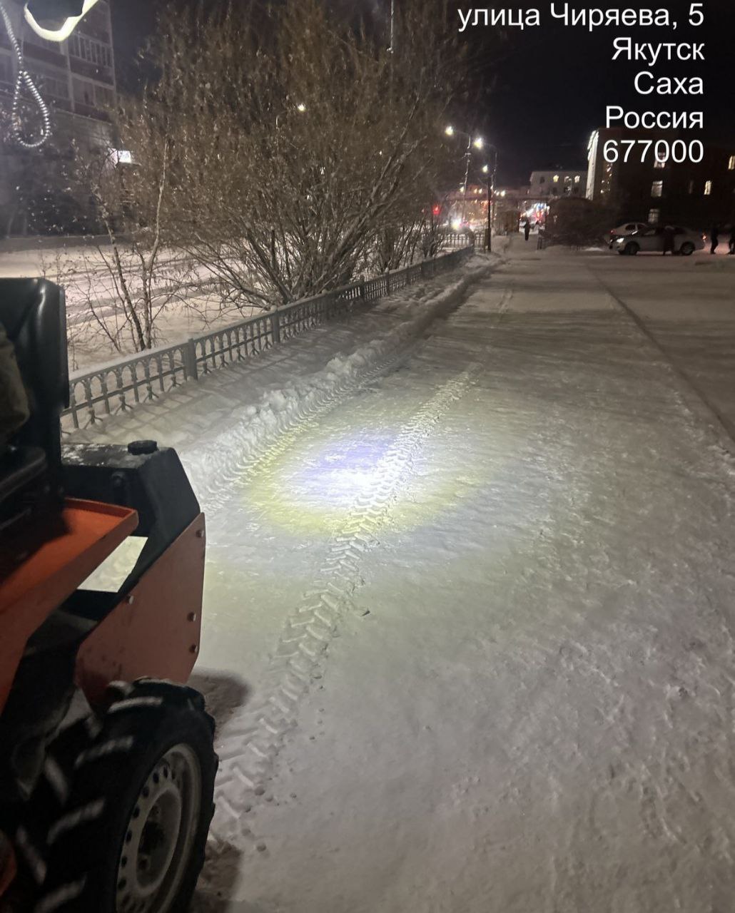 В Губинском округе красота улиц начинается с каждого шага! Ежедневная уборка тротуаров усилиями профессиональной команды подрядчиков позволяет жителям ходить уверенно и безопасно, наслаждаясь каждым мгновением прогулки В Губинском округе красота улиц начинается с каждого шага! Ежедневная уборка тротуаров усилиями профессиональной команды подрядчиков позволяет жителям ходить уверенно и безопасно, наслаждаясь каждым мгновением прогулки