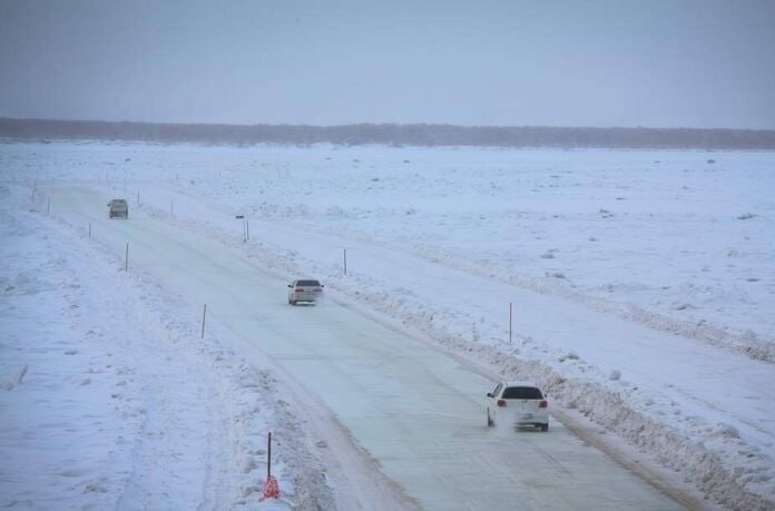 Ледовая переправа «Хатассы – Павловск» откроется в начале декабря