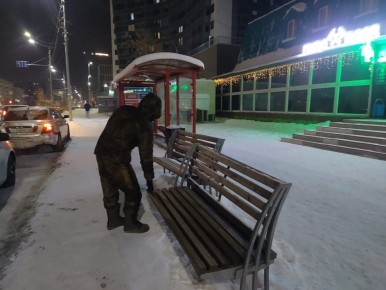 На территории Центрального округа проведены работы по ремонту остановок общественного транспорта