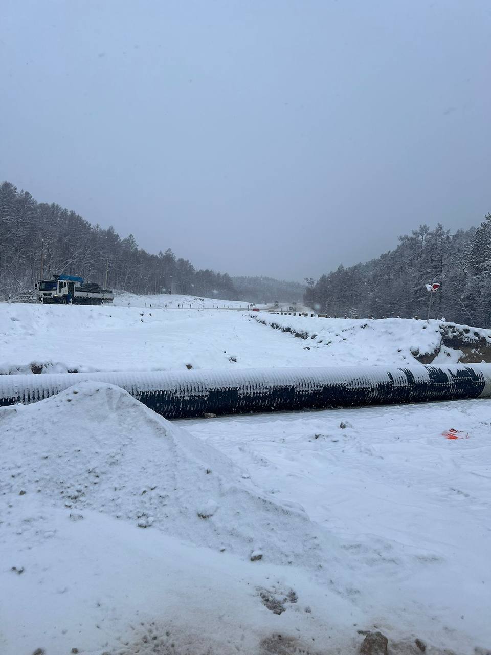 Ведутся работы по улучшению подъездных путей к Ленскому мосту Ведутся работы по улучшению подъездных путей к Ленскому мосту