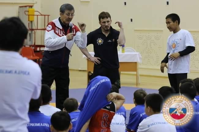 В Якутии состоится фестиваль "Настроение АЛРОСА" В Якутии состоится фестиваль "Настроение АЛРОСА"