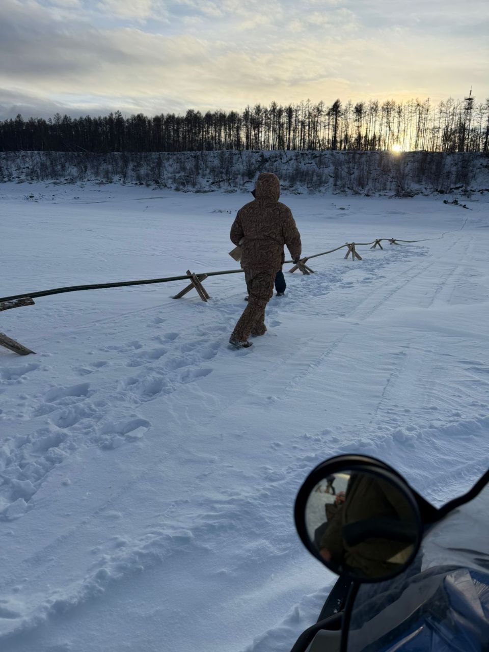 Улууска киэ хайысхалаах лэнэн дьарыктанар урбаанньыт Николай Сотников гааы Бл р туората сылдьар Улууска киэ хайысхалаах лэнэн дьарыктанар урбаанньыт Николай Сотников гааы Бл р туората сылдьар