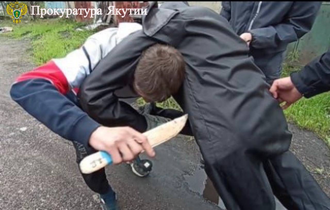 В г. Нерюнгри мужчина осужден к 8 годам лишения свободы за убийство В г. Нерюнгри мужчина осужден к 8 годам лишения свободы за убийство