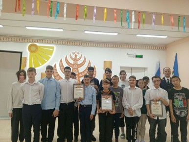 В рамках Всероссийского Дня правовой помощи детям сотрудники следственного управления СК России по Республике Саха (Якутия) Дворецкая Надежда Викторовна, Забенько Александр Алексеевич провели увлекательную, интерактивную...