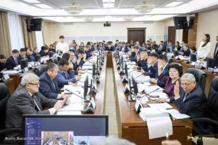 700   28    :     2026     