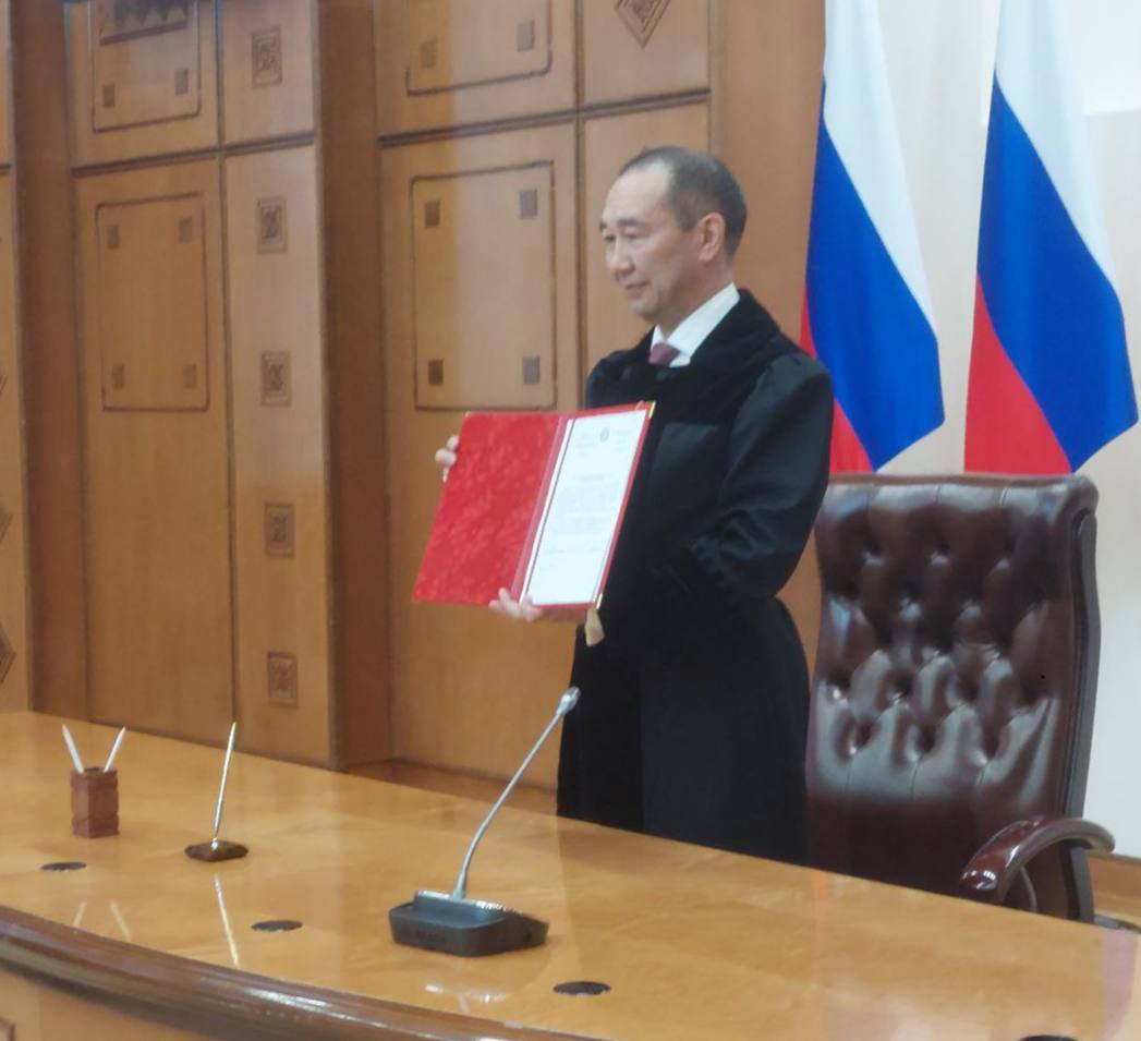 Глава Якутии Айсен Николаев подписал Указ о проведении третьего десятилетия Олонхо с 2026 года