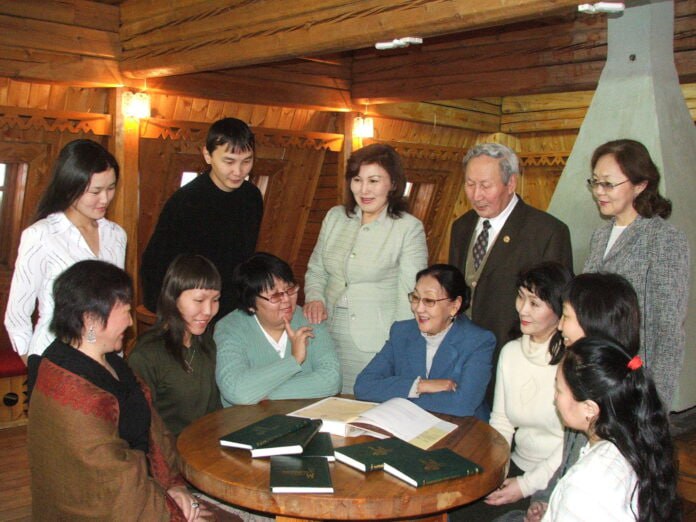 История признания эпоса Олонхо шедевром устного и нематериального культурного наследия человечества в ЮНЕСКО История признания эпоса Олонхо шедевром устного и нематериального культурного наследия человечества в ЮНЕСКО