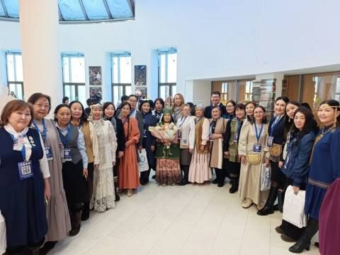 Площадка города Якутска будет работать на Республиканском съезде учителей якутского языка, литературы и культуры