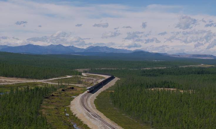 В сентябре в России были открыты три крупных транспортных объекта: В сентябре в России были открыты три крупных транспортных объекта: