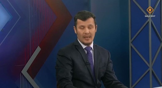 Ил Тмэн пленарнай мунньаар норуот дьокутааттара олохтоох бэйэни салайаныы туунан сокуон барылын бастакы ааыытыгар крдлэр