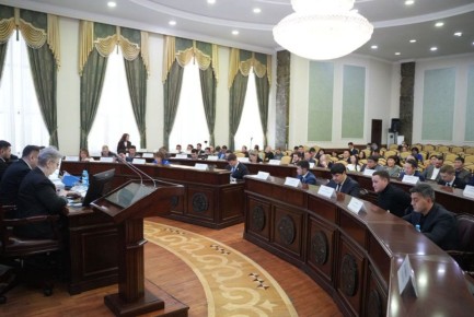 Евгений Григорьев: Сегодня депутаты Якутской городской Думы приняли бюджет города на 2026 год и плановый период 2027-2028 гг. в первом чтении