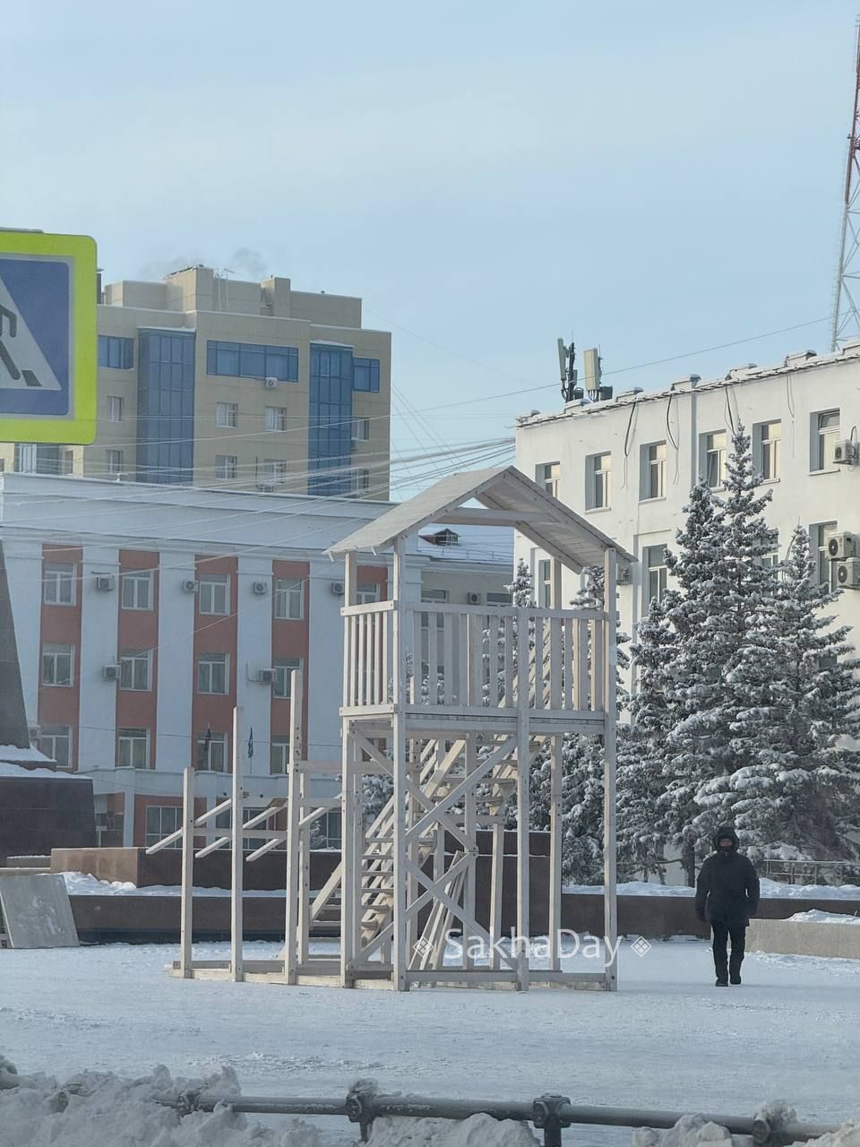 Привезли горку на Ленина. #дляsakhaday