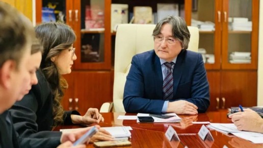 Джулустан Борисов провел встречу с участниками Северного форума по устойчивому развитию